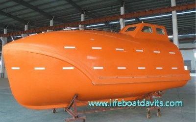 5.9M Common Type Free Fall Lifeboat with EC-MED approval with good price for sales