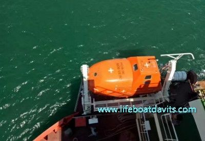 5.0M FRP CARGO versions TOTALLY ENCLOSED LIFEBOAT AND RESCUE BOAT FOR TRAINNING